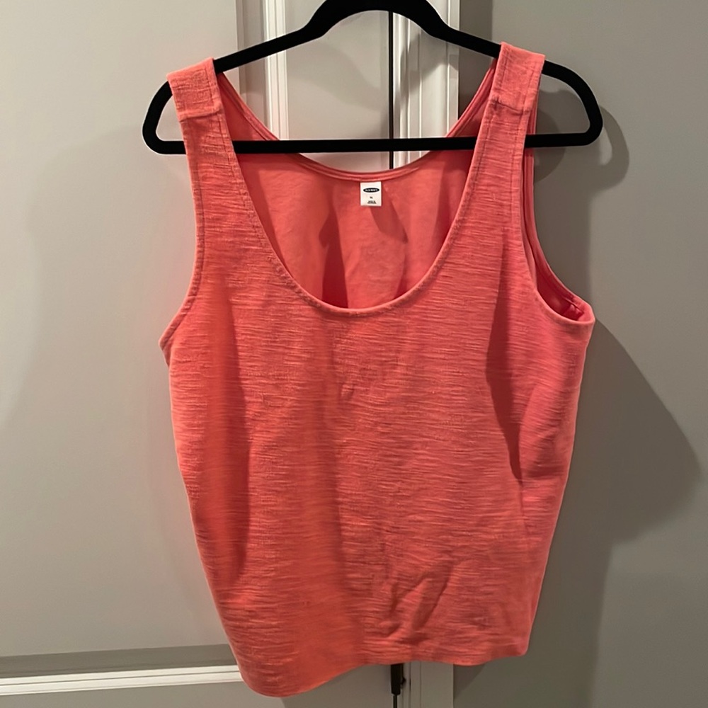 Sleeveless Old Navy Tank Top